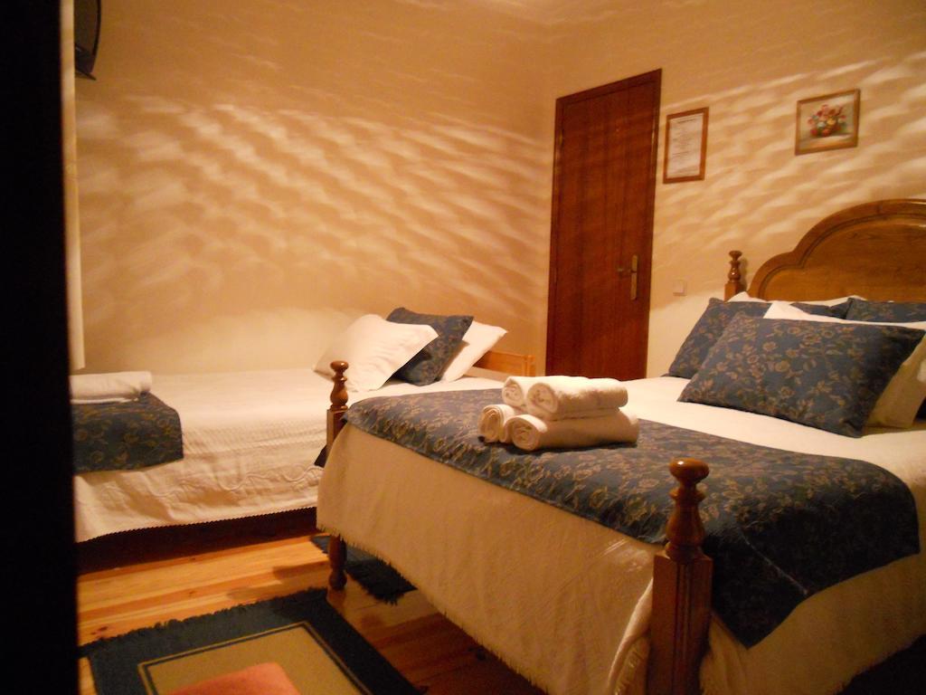Encosta Da Serra Sabugueiro  Phòng bức ảnh